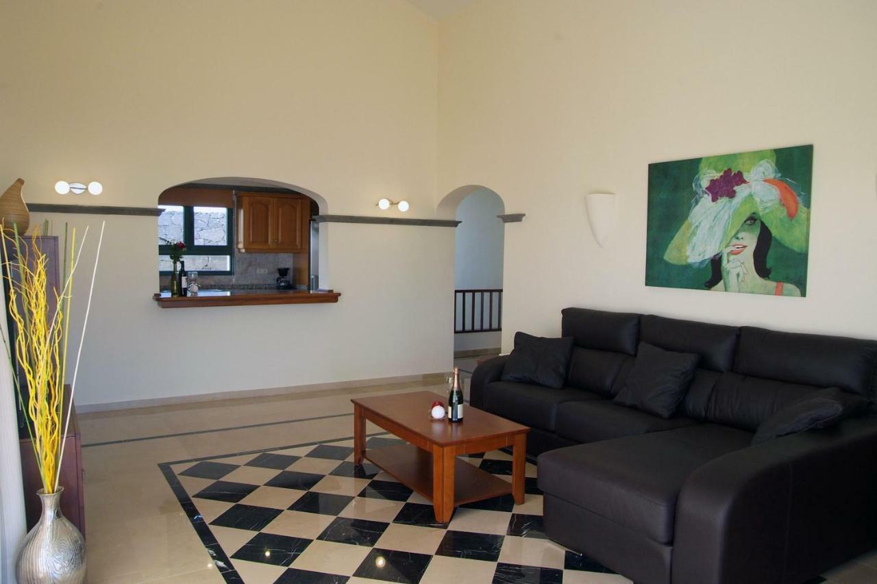 Villa Esterlicia Playa Blanca  Exterior photo